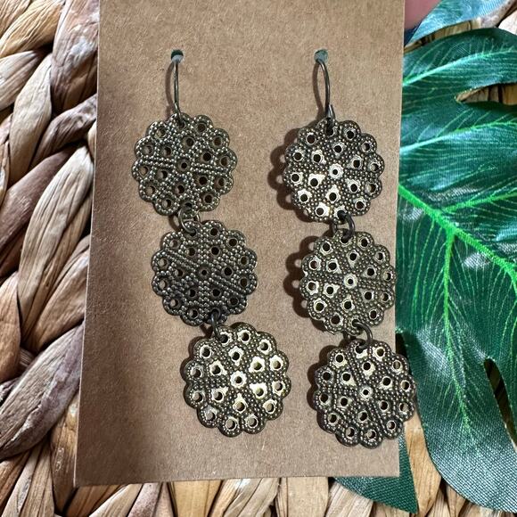 BOGO FREE FILIGREE BOHO BRASS EARRINGS - Picture 3 of 4
